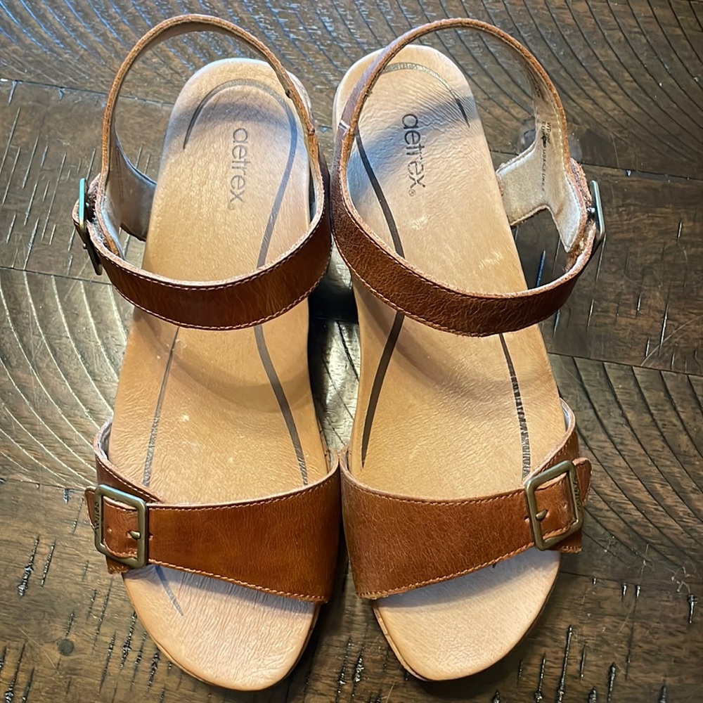 Aetrex Lexi wedges